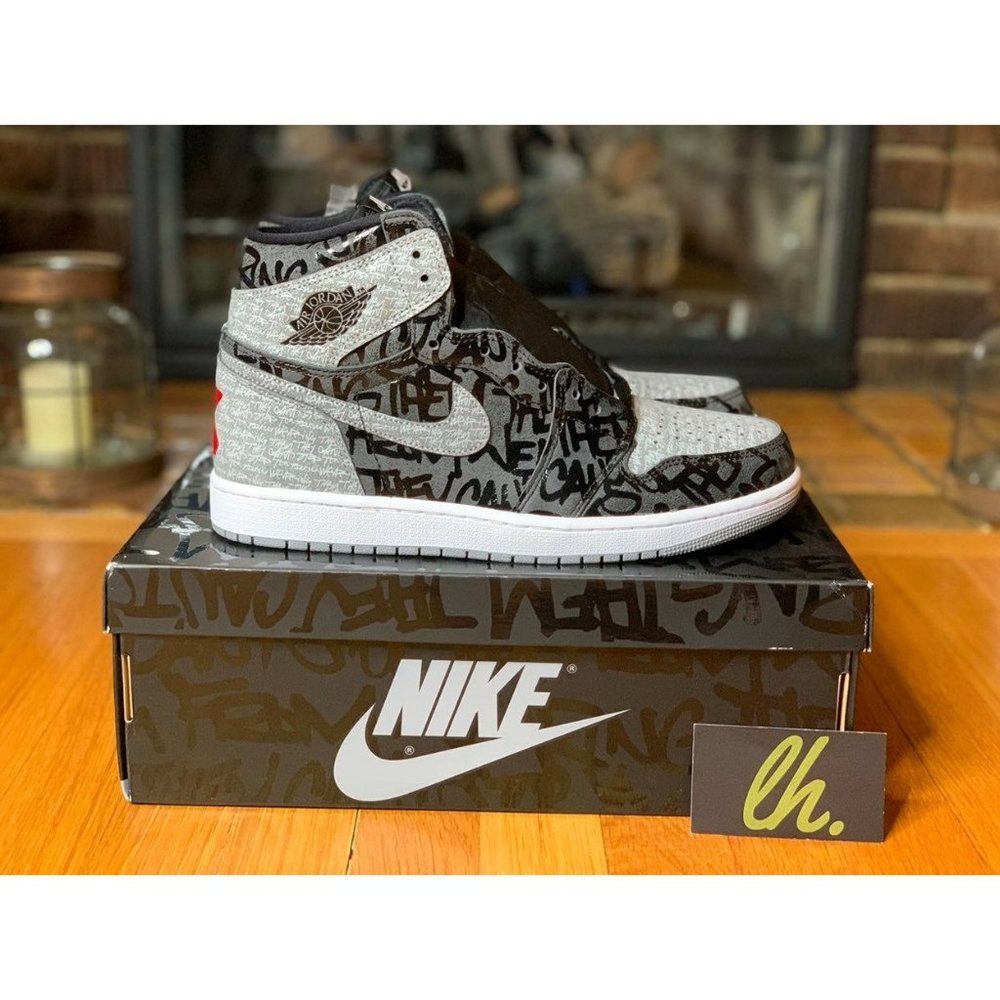 Sz 13 Air Jordan 1 Retro High "Rebellionaire" - Picture 3 of 6